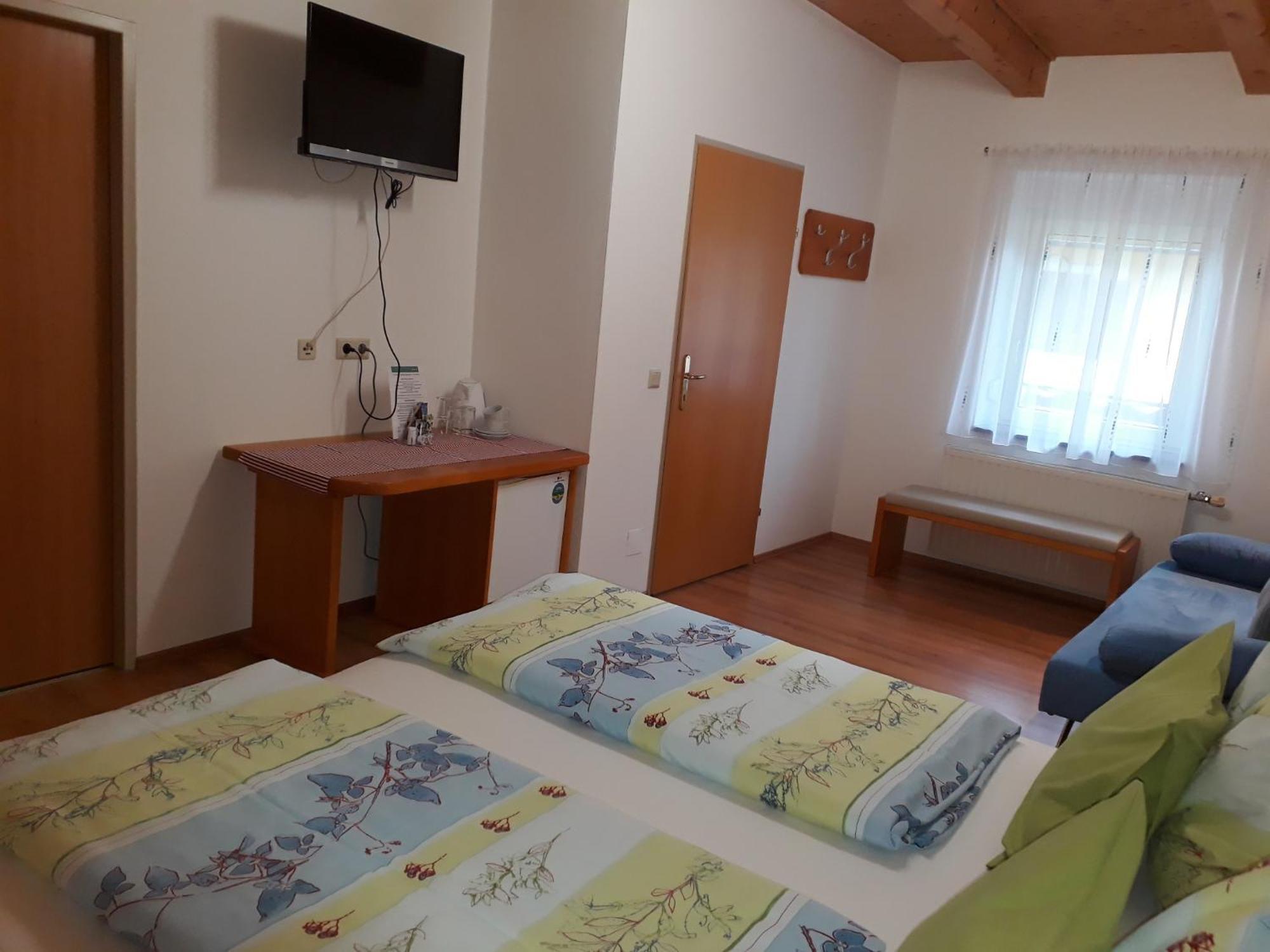 Bed and Breakfast Obsthof Glueck à Gamlitz Extérieur photo